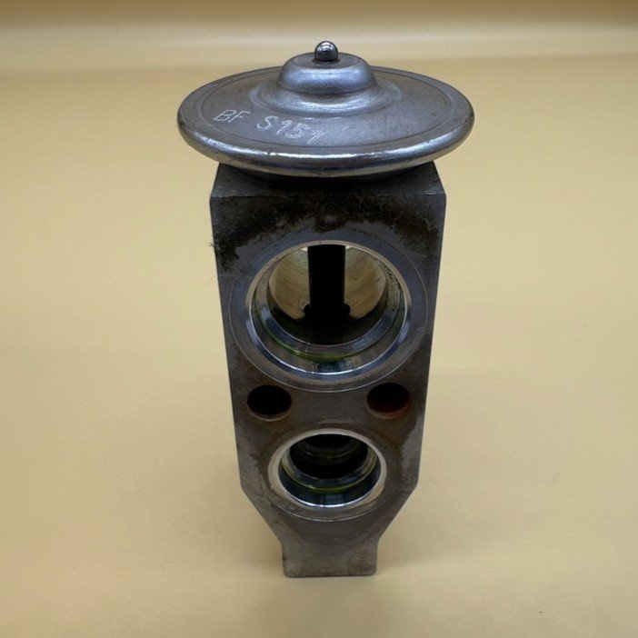 車載カメラ_IMG_8521_expansion_valve_サムネ.jpg